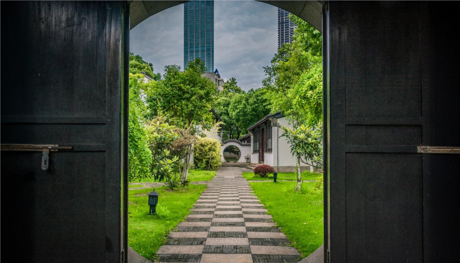 Beautiful garden layout Japanese style with beautiful trees