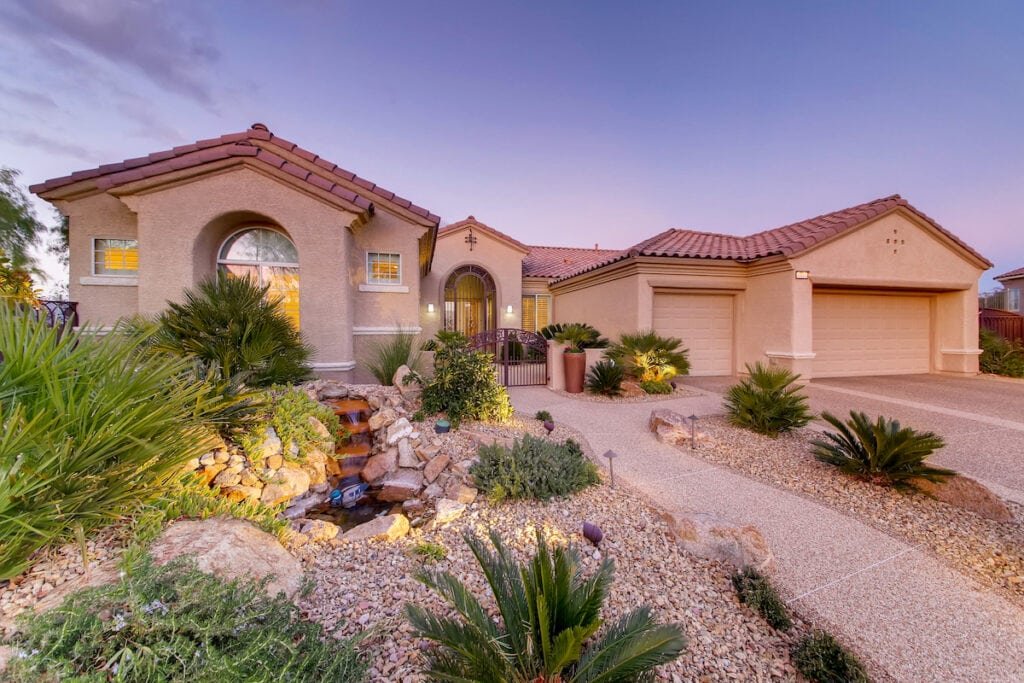 Beautiful garden with desert plants and warm colors design